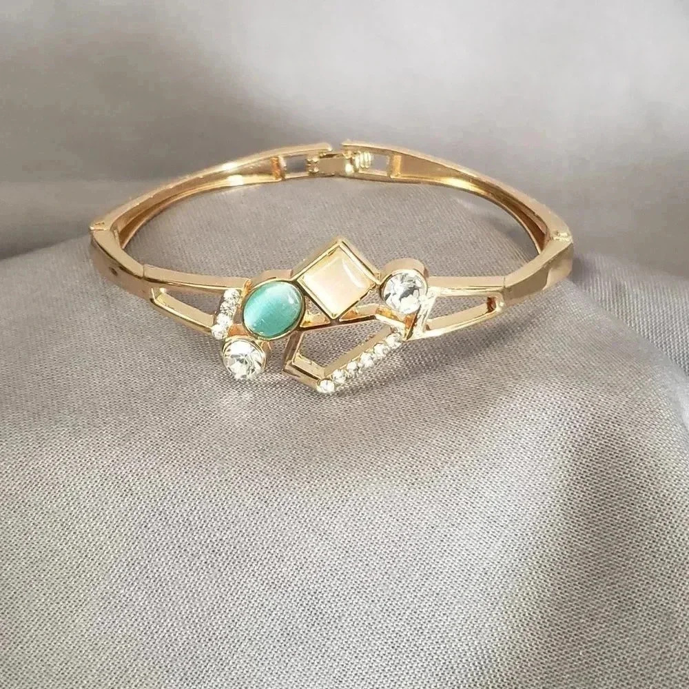 Goldtone Crystal Bracelet‎